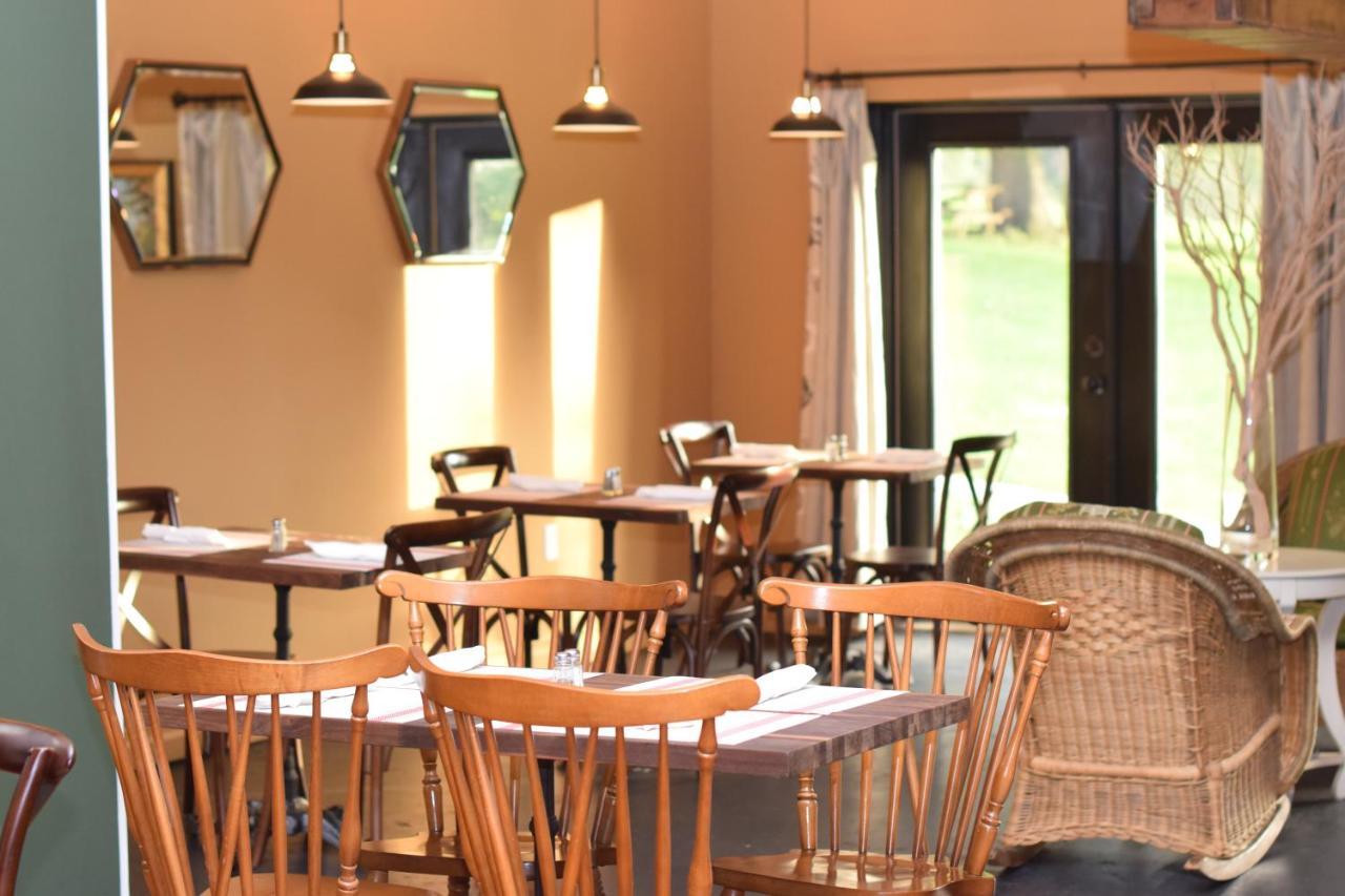 The Inn At Warm Springs Esterno foto